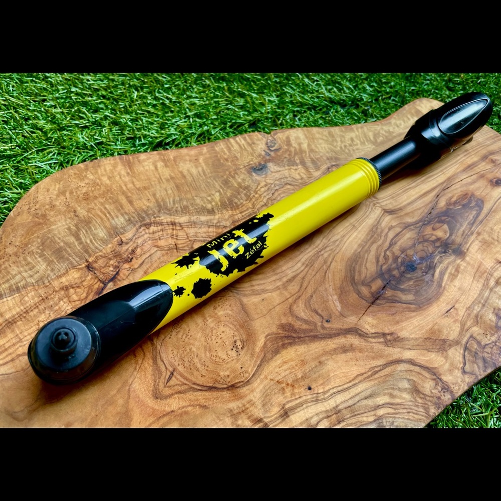 Handheld Bicycle Tire Pump